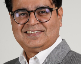 Dr Zeeshan Khan