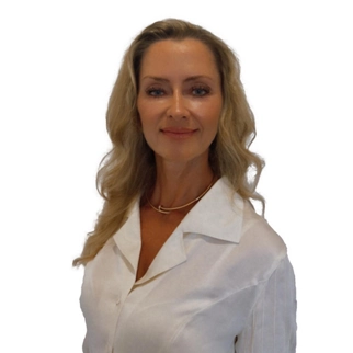 Dr. Julia Ellert