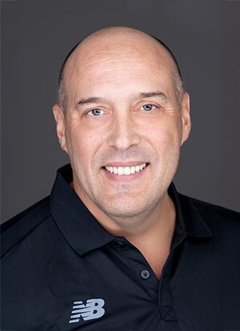 Dr. Gustavo Reque