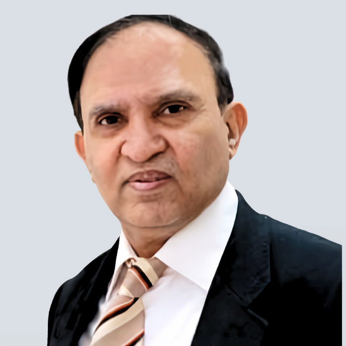 Dr. Naeem Tareen