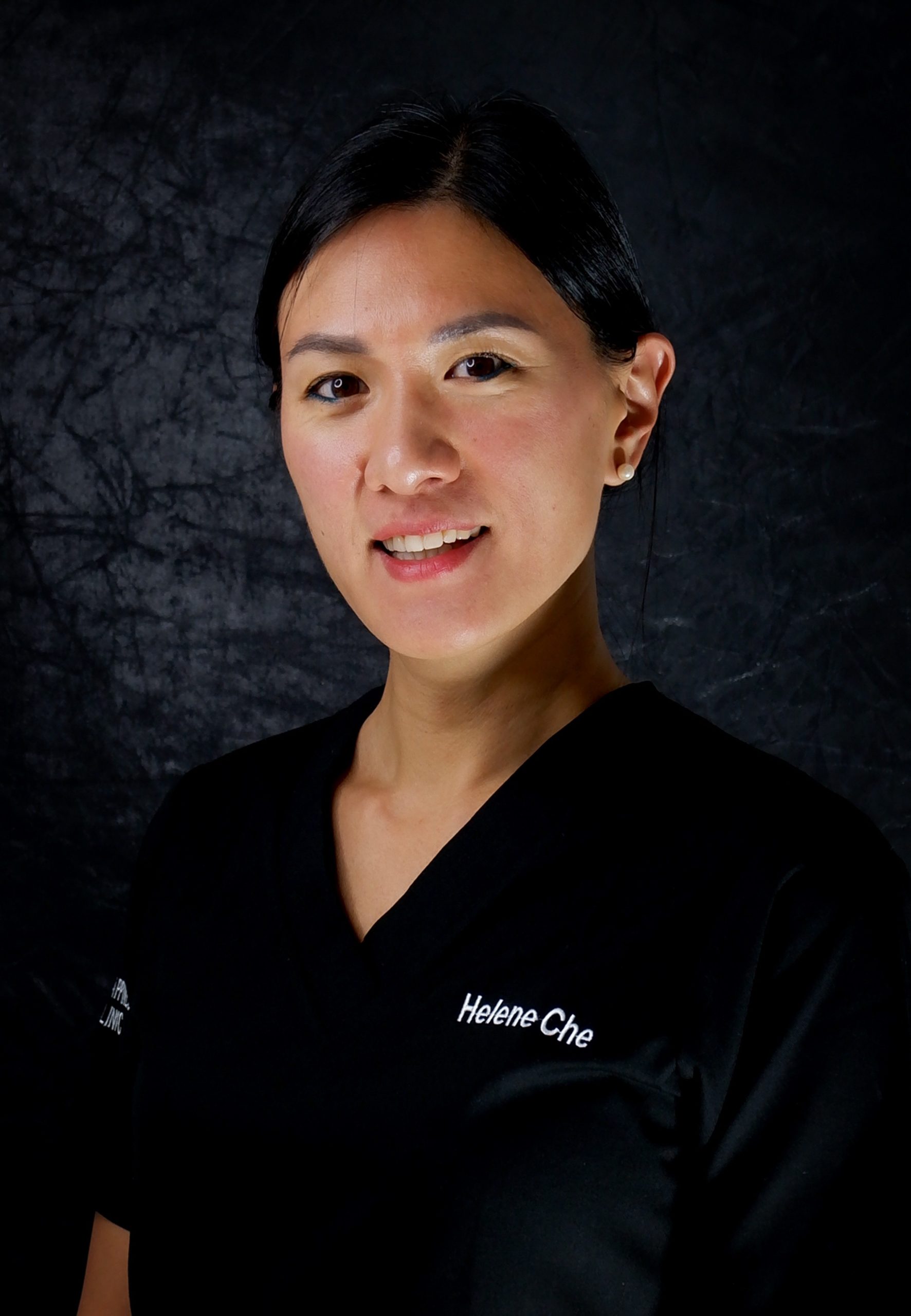 Dr. Helene Che